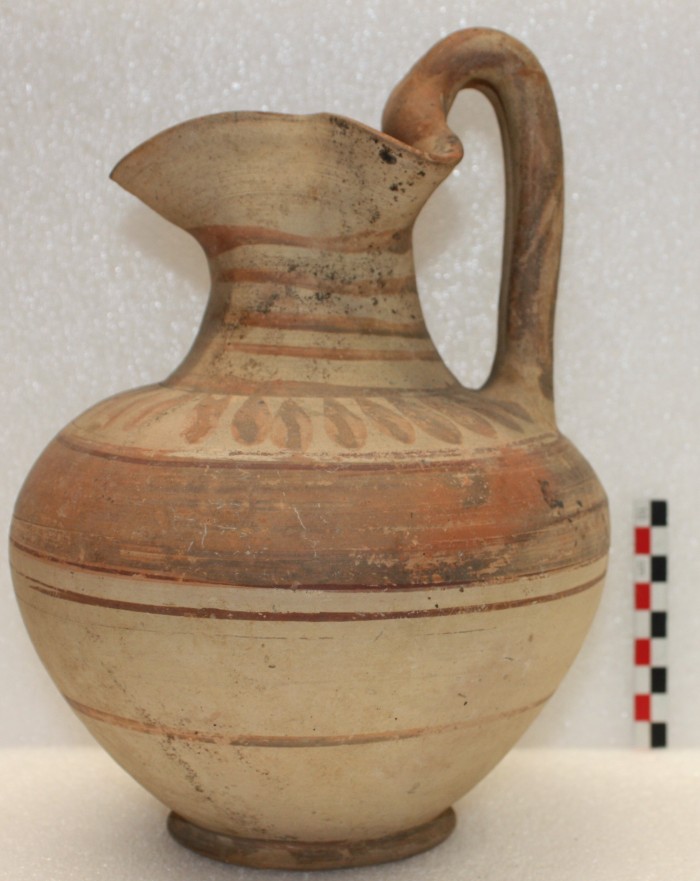 oinochoe trilobata