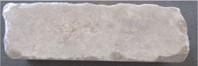frammento di elemento architettonico marmoreo