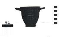 skyphos in bucchero