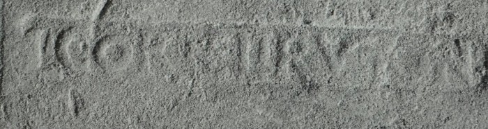 frammenti di laterizi di copertura con bolli
