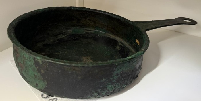 padella in bronzo
