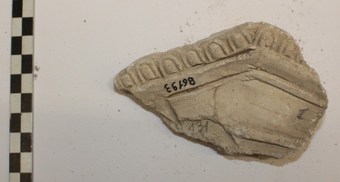frammento di stucco