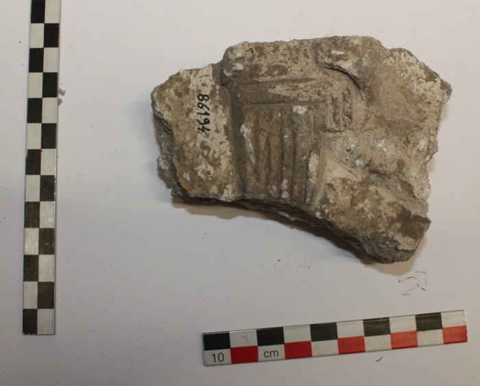 frammento di stucco