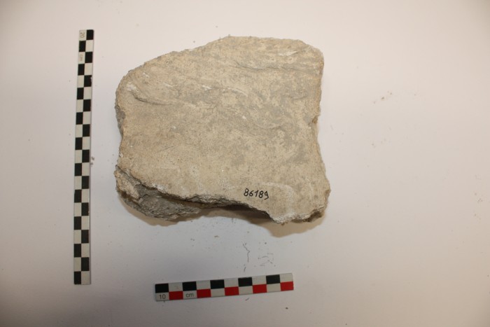 frammento di stucco