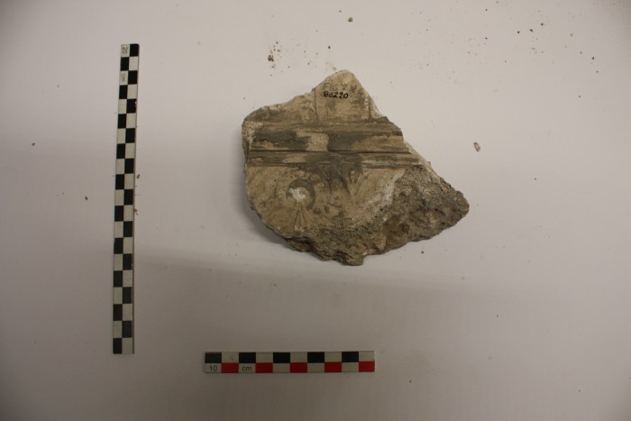 frammento di stucco