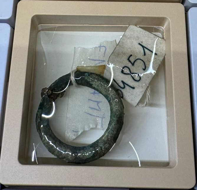 anello in bronzo