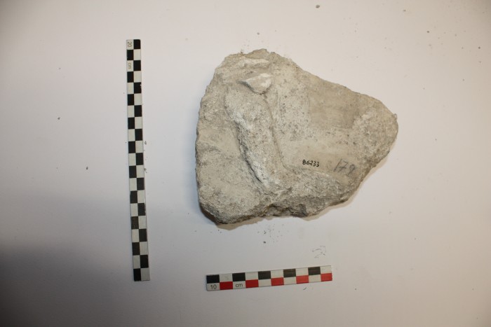 frammento di stucco