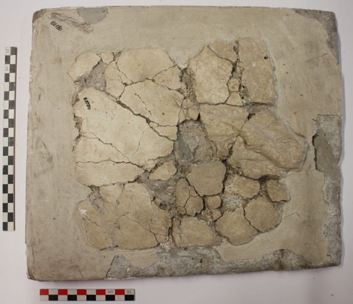 frammento di stucco