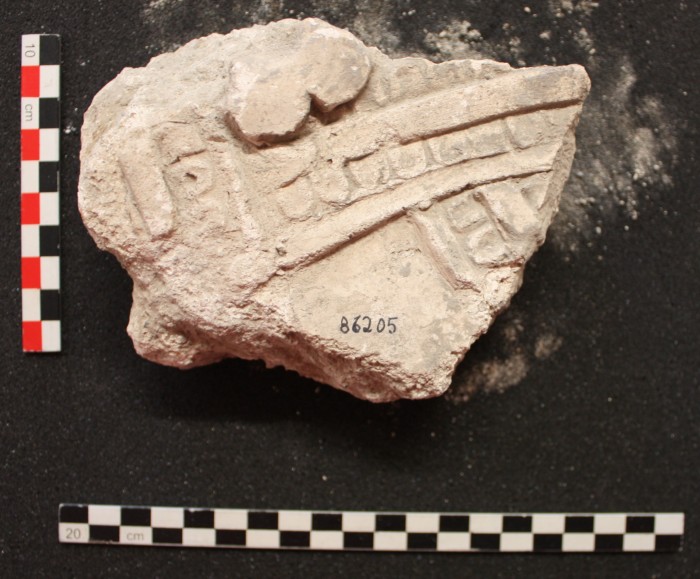 frammento di stucco