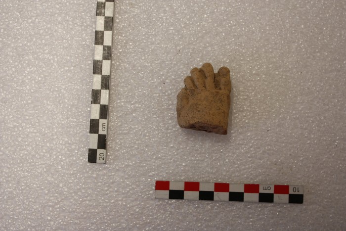 frammento di terracotta figurata