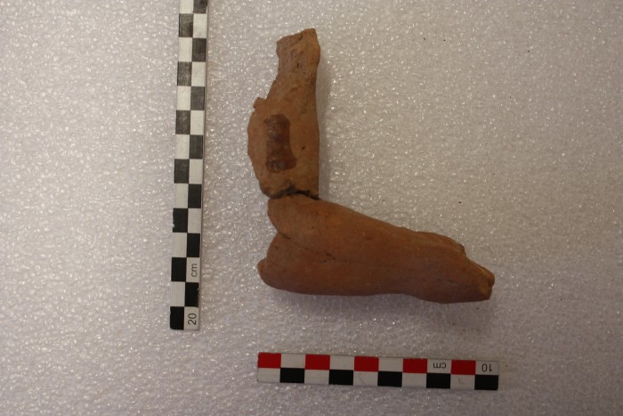 frammento di terracotta figurata