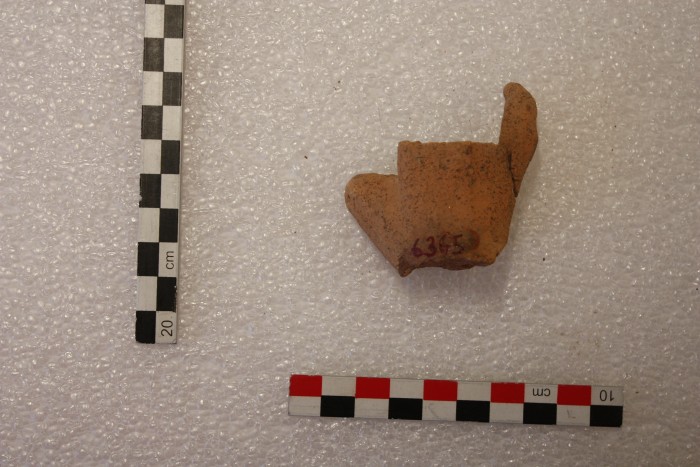 frammento di terracotta figurata