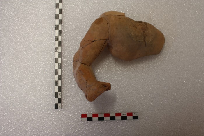 frammento di terracotta figurata