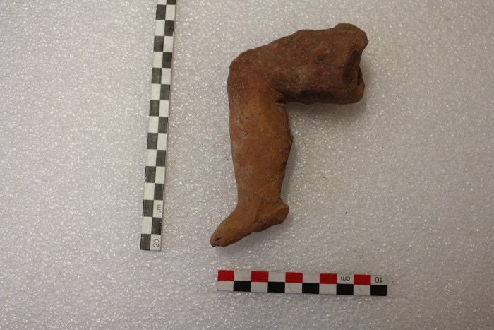 frammento di terracotta figurata