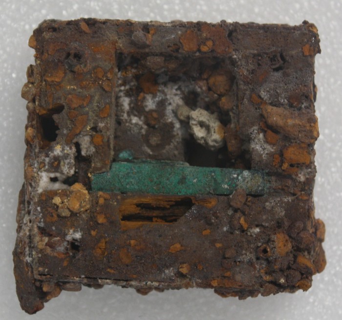 serratura in ferro con chiave in bronzo